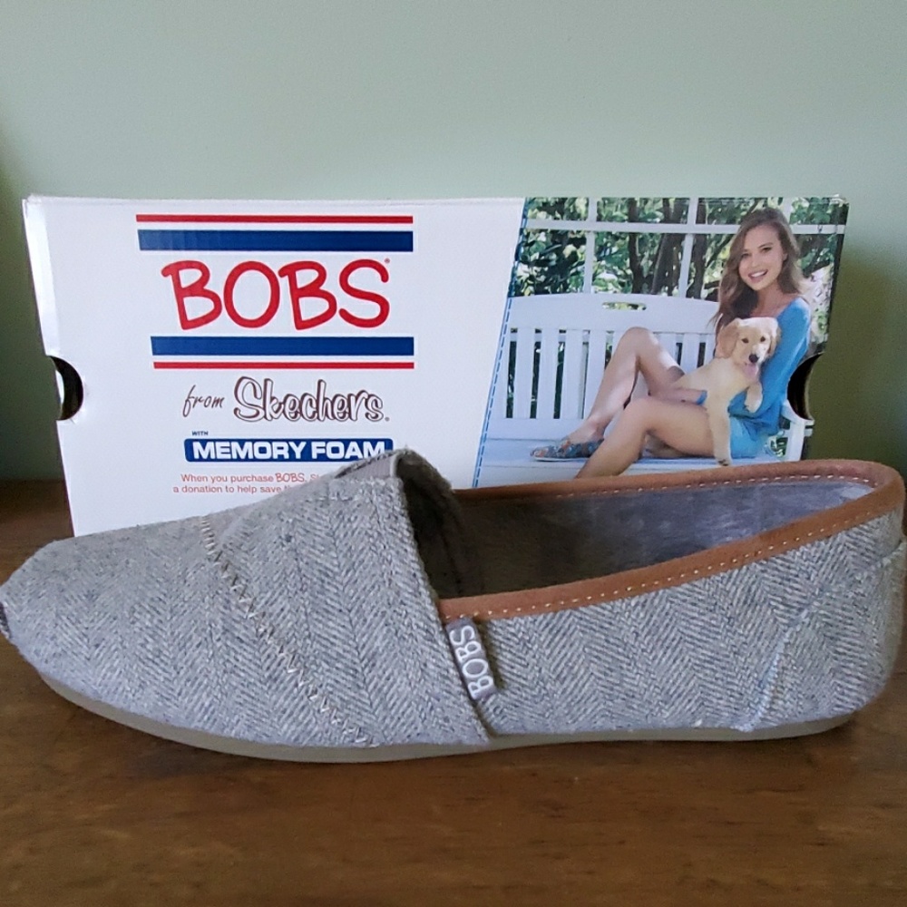Bobs Plush Pine Cone size 8.5